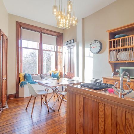 Pass The Keys Beautiful, Traditional 2 Bed Flat W Free Parking Glasgow Luaran gambar