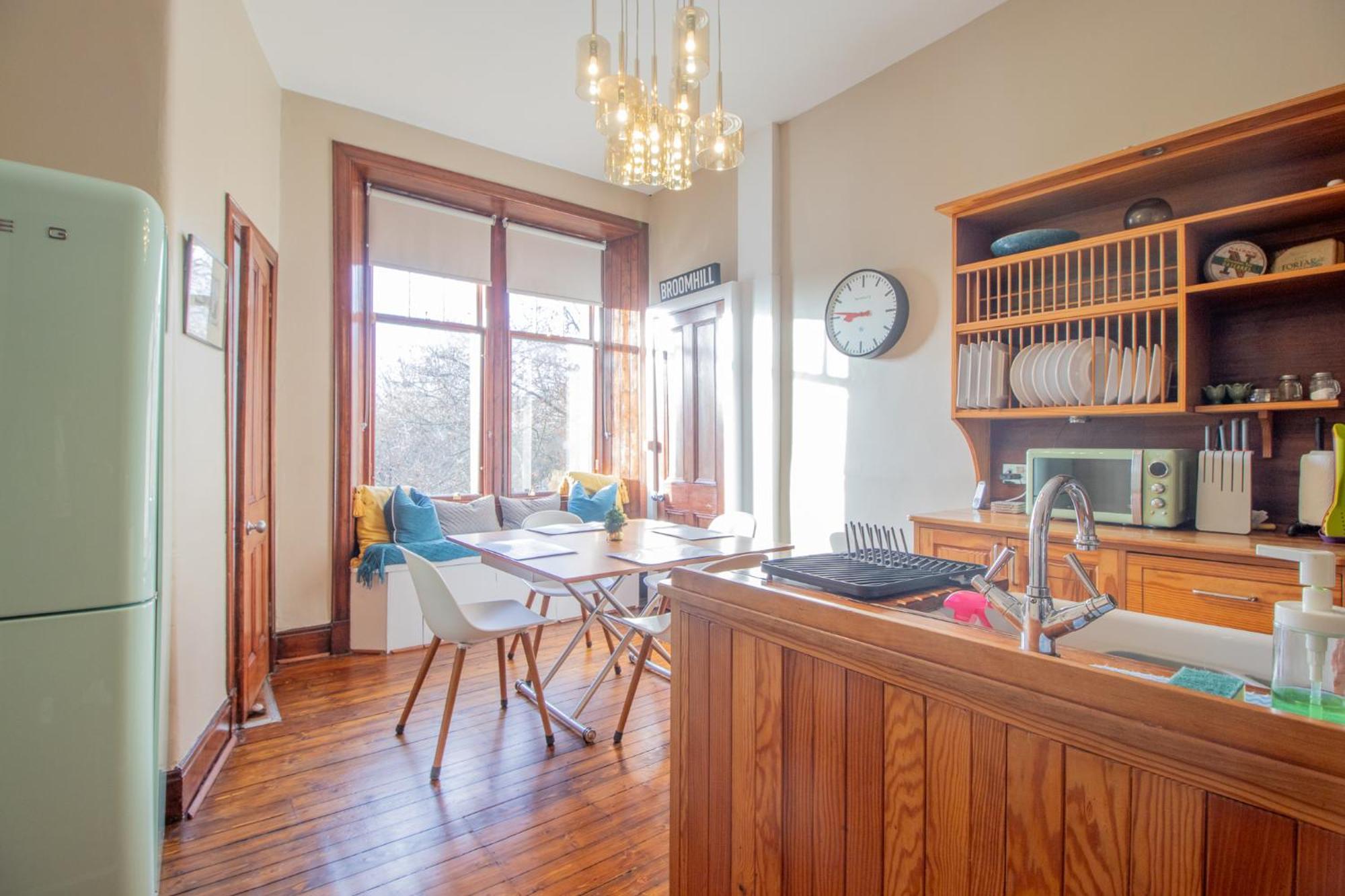 Pass The Keys Beautiful, Traditional 2 Bed Flat W Free Parking Glasgow Luaran gambar